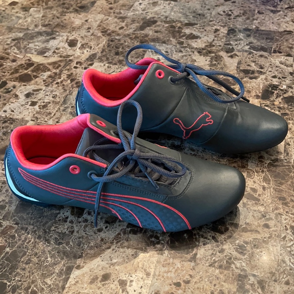 Super cute puma shoes!